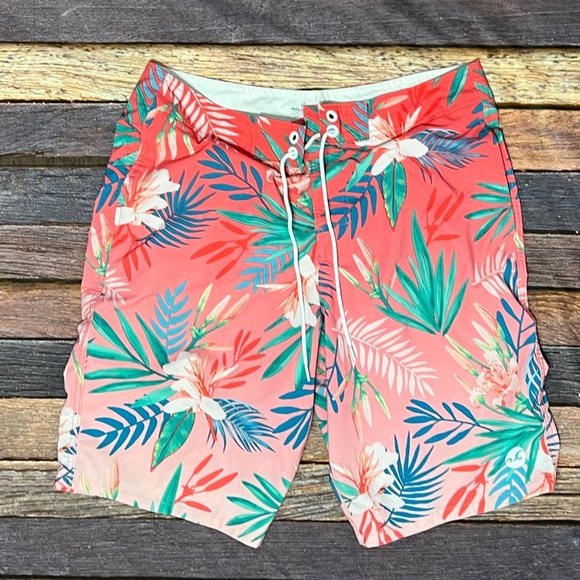 Hollister Floral Tropical Board Shorts Swim Trunks Swimsuit Mens - Picture 1 of 6